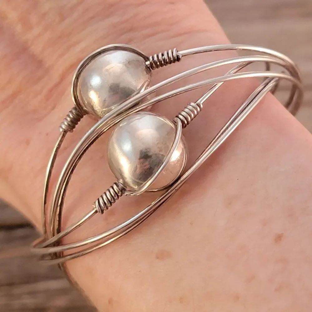 Sterling Silver Orbiting Ball Bead Art Wire Twist Cuff Bracelet